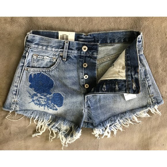 Levis Western Frayed Cut off Jean Shorts Hi-Rise - Picture 4 of 13